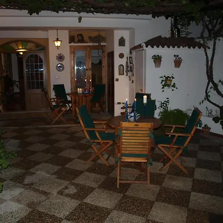Apartahotel La Real *